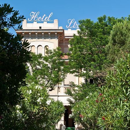 تْشيزيناتيكو Hotel Stresa المظهر الخارجي الصورة